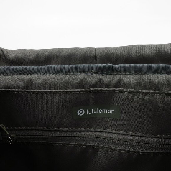 Lululemon Wunderlust Backpack 14L Green Grey - Picture 11 of 16